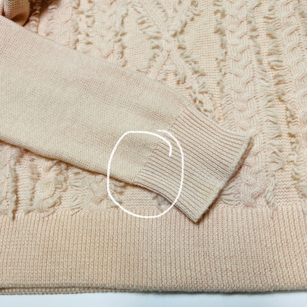 J. Crew CableKnit Crew Neck Fringe Pink Wool Sweater Size Medium B2431 - Picture 6 of 8